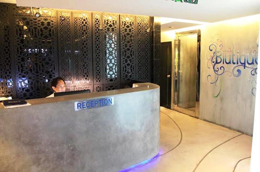 Blutique Hotel Banguecoque Exterior foto
